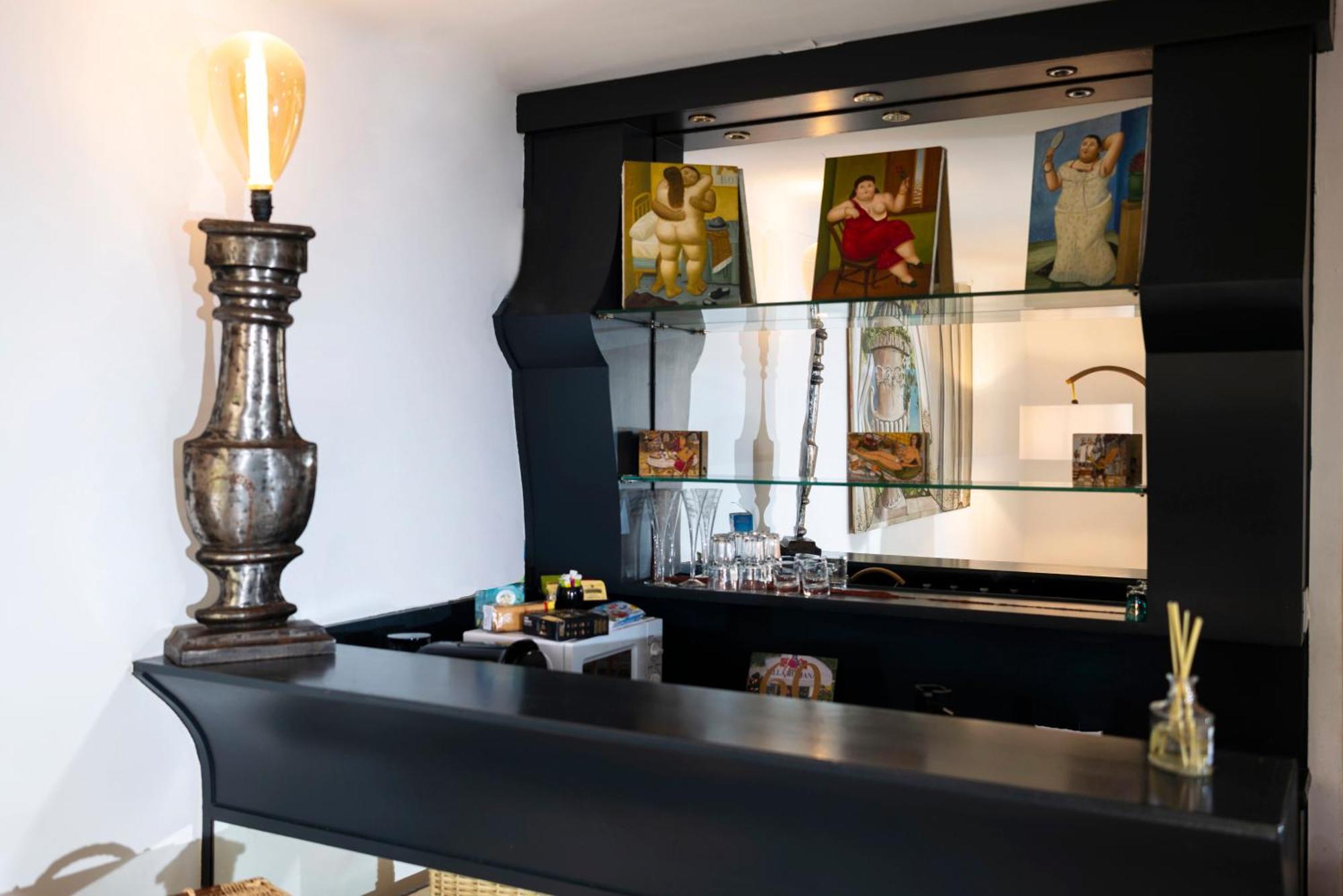 La Bravade Luxe Et Serenite Au Coeur De Saint-Tropez Suites Spacieuses Avec Jardin Enchanteur Exterior photo
