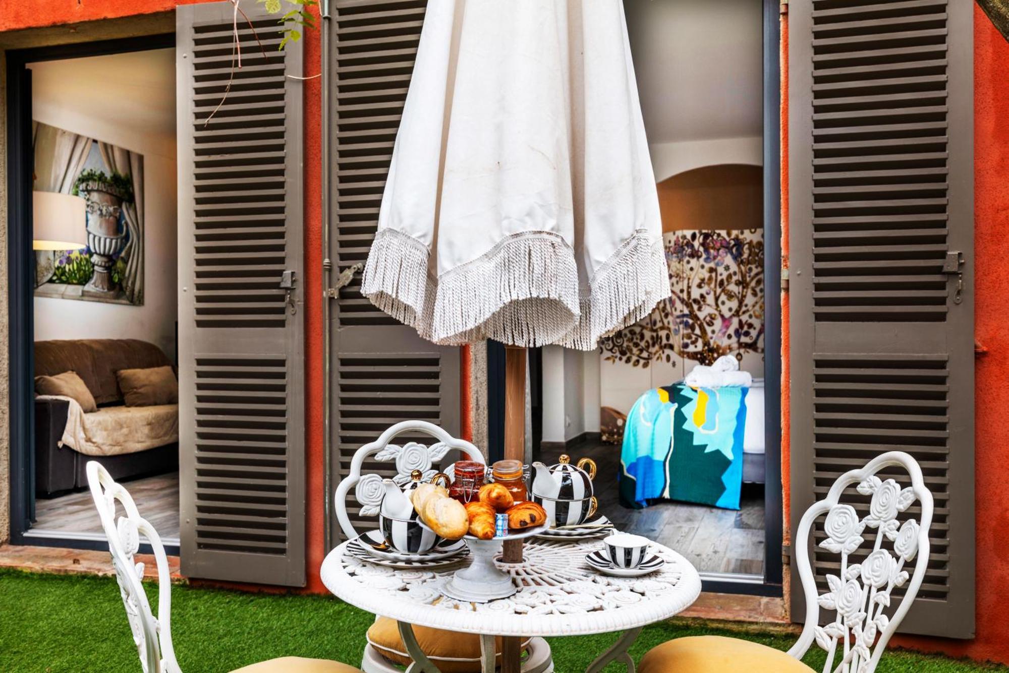 La Bravade Luxe Et Serenite Au Coeur De Saint-Tropez Suites Spacieuses Avec Jardin Enchanteur Exterior photo